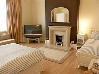 Bed & Breakfast Cara Guesthouse