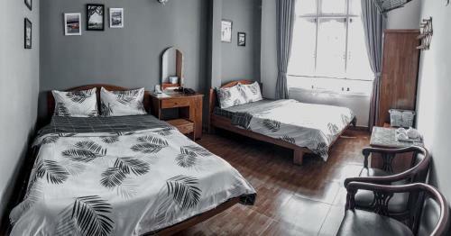 Anh H�o Hotel