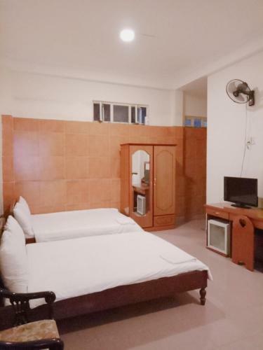 Quang Chien Hotel