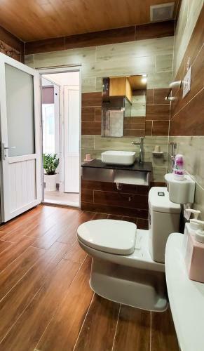 Ng� Gia Home