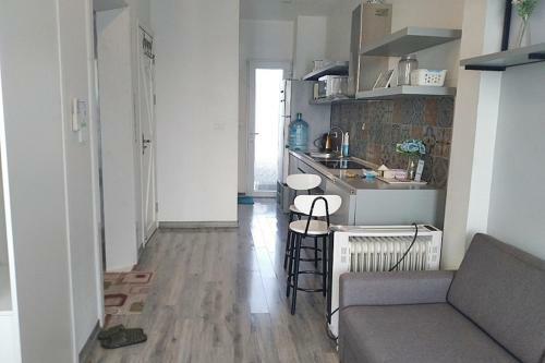 Hanoi Home 2 - Lake View Apartment