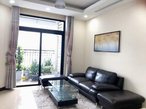 Asahi Luxstay - Royal City Apartment