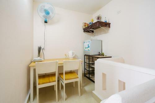 Aura Home 5