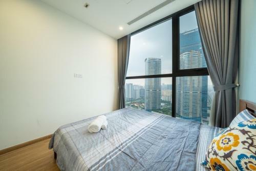 Vinhomes Skylake Luxury Apartment Hanoi