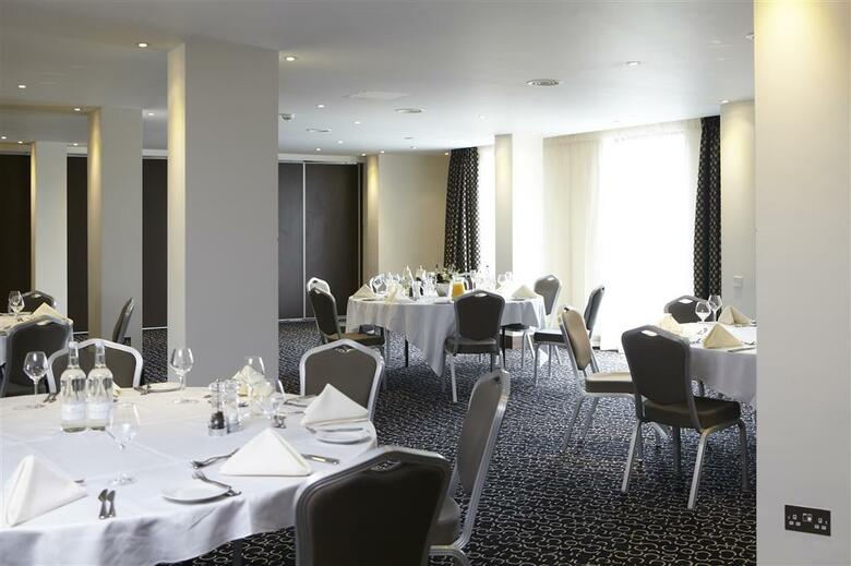 Hotel Park Grand London Heathrow
