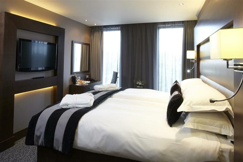 Hotel Park Grand London Heathrow