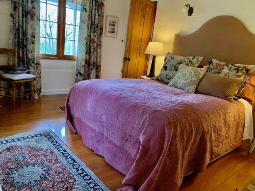 Hostal Mill Cottage - Boutique Accommodation And Garden