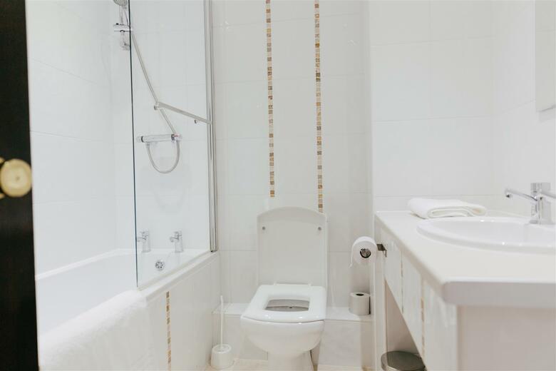Best Western Bradford Guide Post Hotel