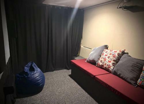 Apartamento Zona Andares Con Sala de Cine Privada