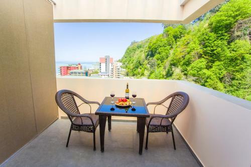 Kvariati Riviera Pearl Apartment
