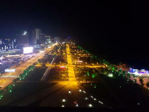 Sea View Apartments Orbi Beach Tower