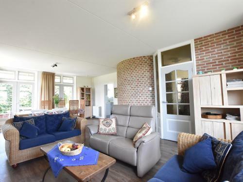 Beautiful Child-friendly Holiday Home In Eede