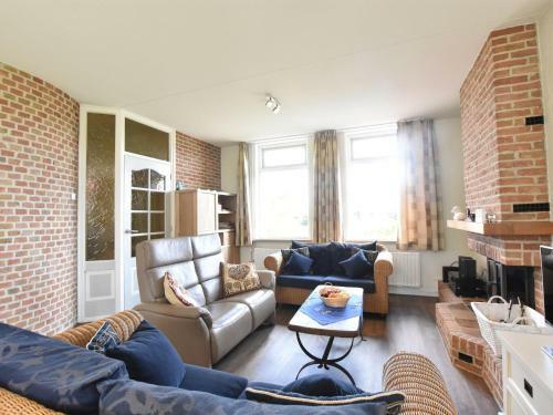 Beautiful Child-friendly Holiday Home In Eede
