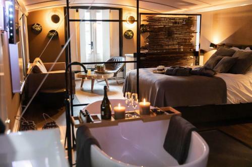 Wellnessboat de Michiel de Ruyter