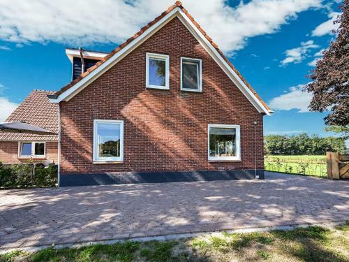 Relaxing Holiday Home In Hellendoorn With Garden