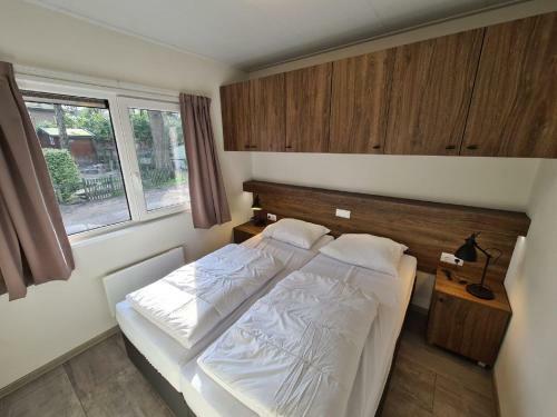 Eco Holiday Home With Platform On A Beautiful Pond