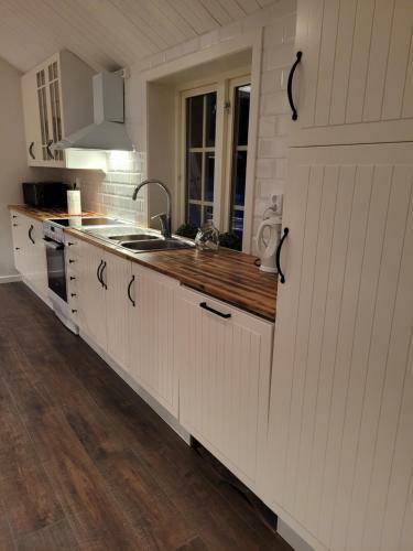 Apartamento Boende Med Utsikt Mot Fun�sdalsberget