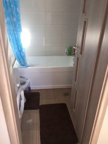Apartamento Ap 2 Camere - Militari Residence