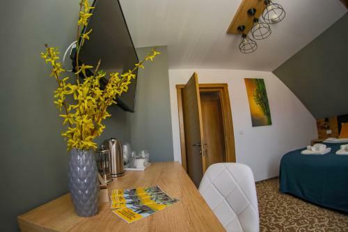 Bed & Breakfast Residence Rooms Bucovina