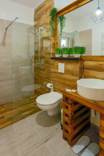 Bed & Breakfast Residence Rooms Bucovina