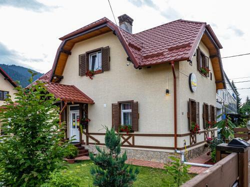 Bed & Breakfast Residence Rooms Bucovina