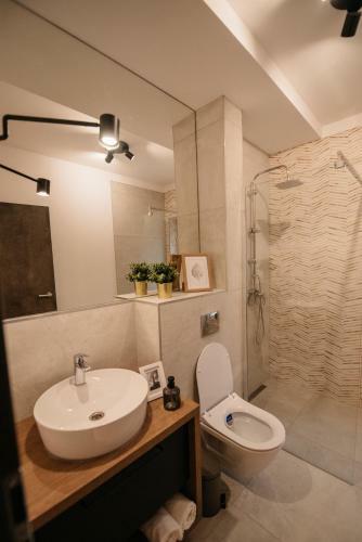 Nuez Apartments