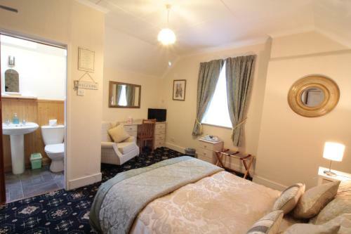 Hostal The West Bank Guest House