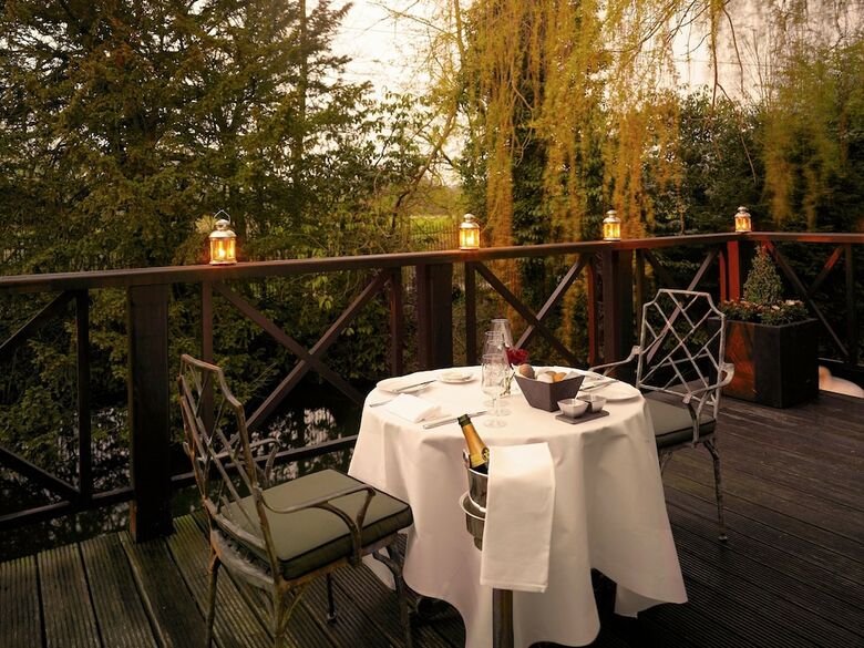 Langshott Manor - A Small Luxury Hotel