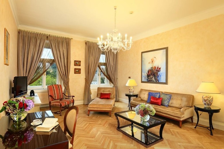 Mamaison Suite Hotel Pachtuv Palace Prague