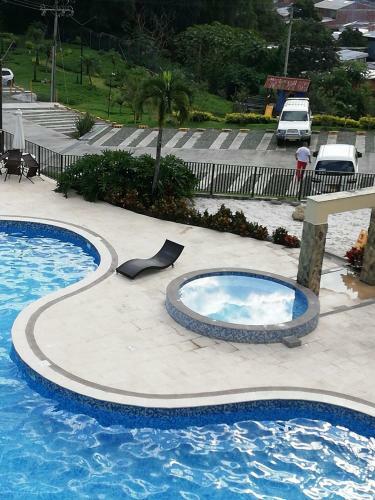 Apartamento Descanso Cafetero, Piscinas, Jacuzzi, Wifi