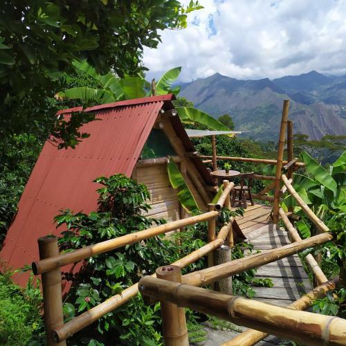 Aldea Tacuara, Un Hotel En Las Monta�as