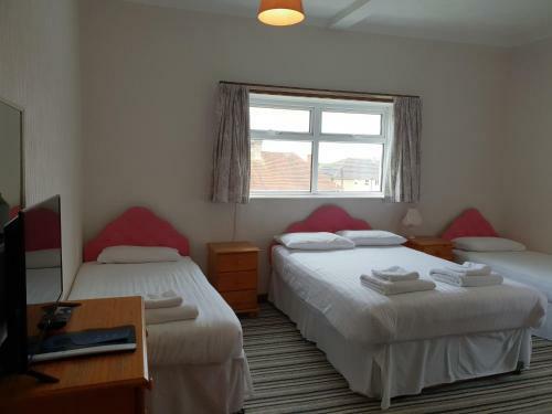Riviera Hotel