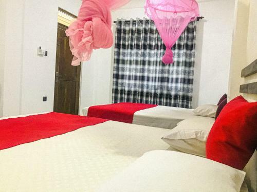 Hostal Geethani Tourists Home