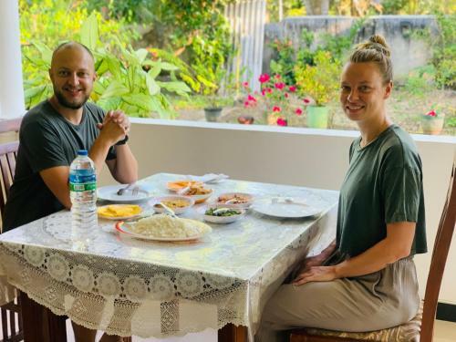 Hostal Geethani Tourists Home