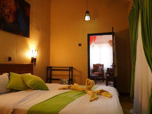 Hostal Redwood Homestay