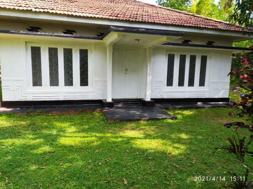 Hostal Sun N Sea Budget Stay By Crop World
