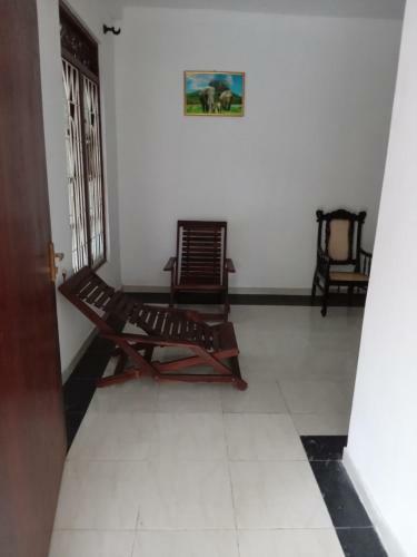 2-bedroom Villa With Free Parking On Premises.