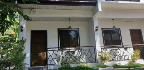 Posada Mannah Garden Staycation Place