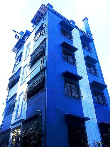 Bed & Breakfast Las Pinas Serviced Apartment