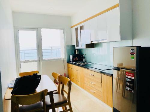 Three Bedroom Apartment With Sea View