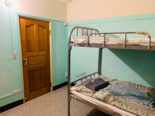 Albergue Space X Guest House ????