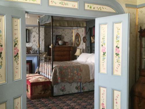 St Benedict - Victorian Bed And Breakfast