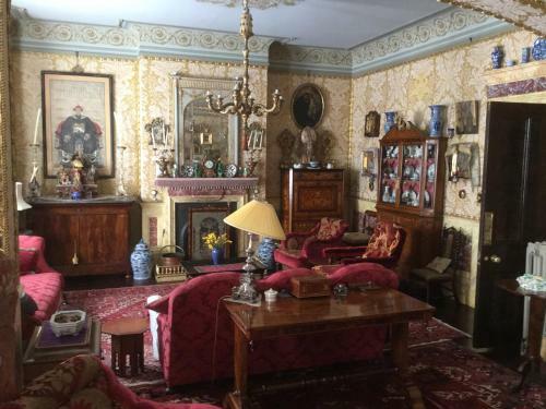 St Benedict - Victorian Bed And Breakfast