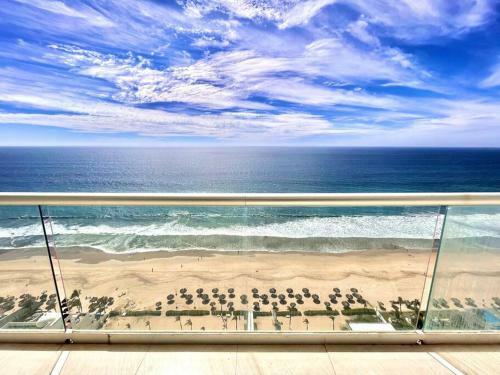 Apartamento Peninsula 21 A de Lujo Frente Al Mar!