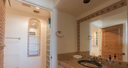 Marina Pinacate 2br 105-v By Casago