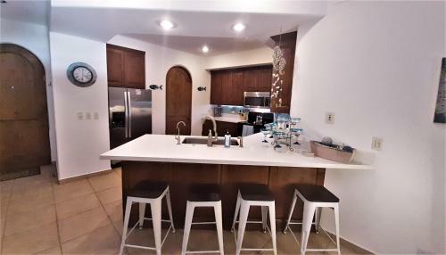 Apartamento Bella Sirena 502-b Luxury Condo