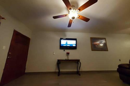 Family's 3 Bedroom's House