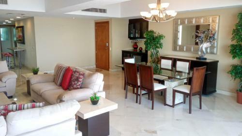 Apartamento Beautiful 3 Bedroom Oceanfront Grand Venetian