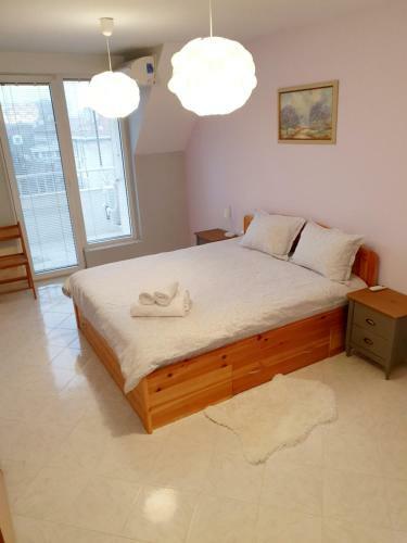 Malavi Square Top Center Apartment! Comfort&clean!