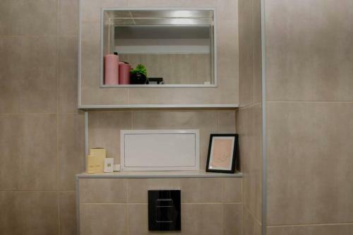 Super Luxurious & Spacious Designer Apartment.